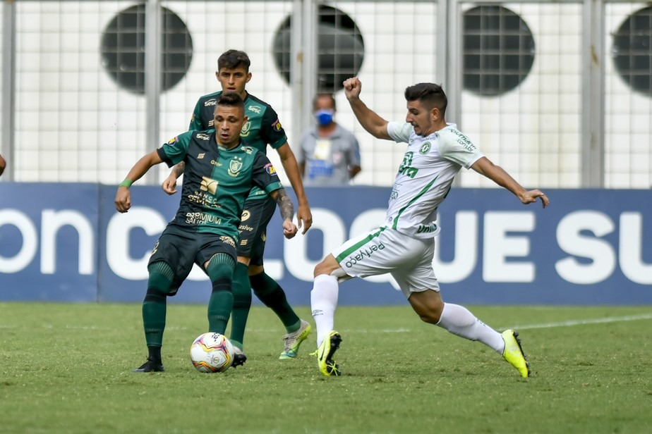 nhan-dinh-soi-keo-chapecoense-vs-america-mineiro-luc-05h00-ngay-11-11-2025-1